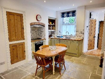 8 Duke Street - Launceston Cornwall Ngoại thất bức ảnh