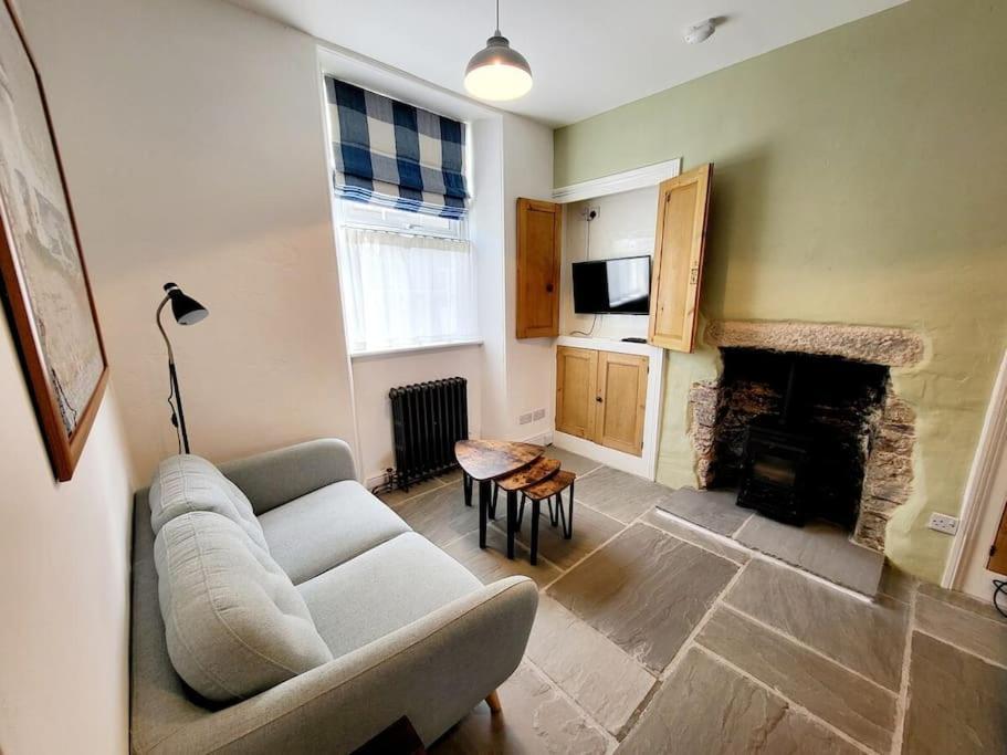 8 Duke Street - Launceston Cornwall Ngoại thất bức ảnh